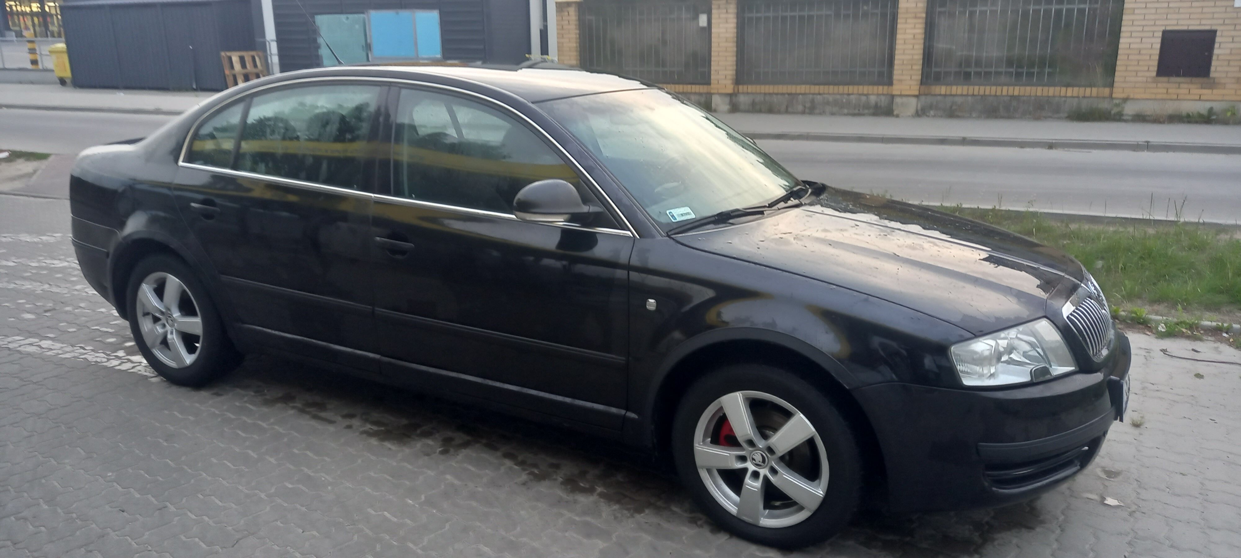 Skoda Superb 2.0-140KM 2008 rok, czarny, diesel