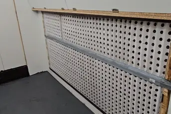 K. Kuźma szuka lakiernika z doświadczeniem