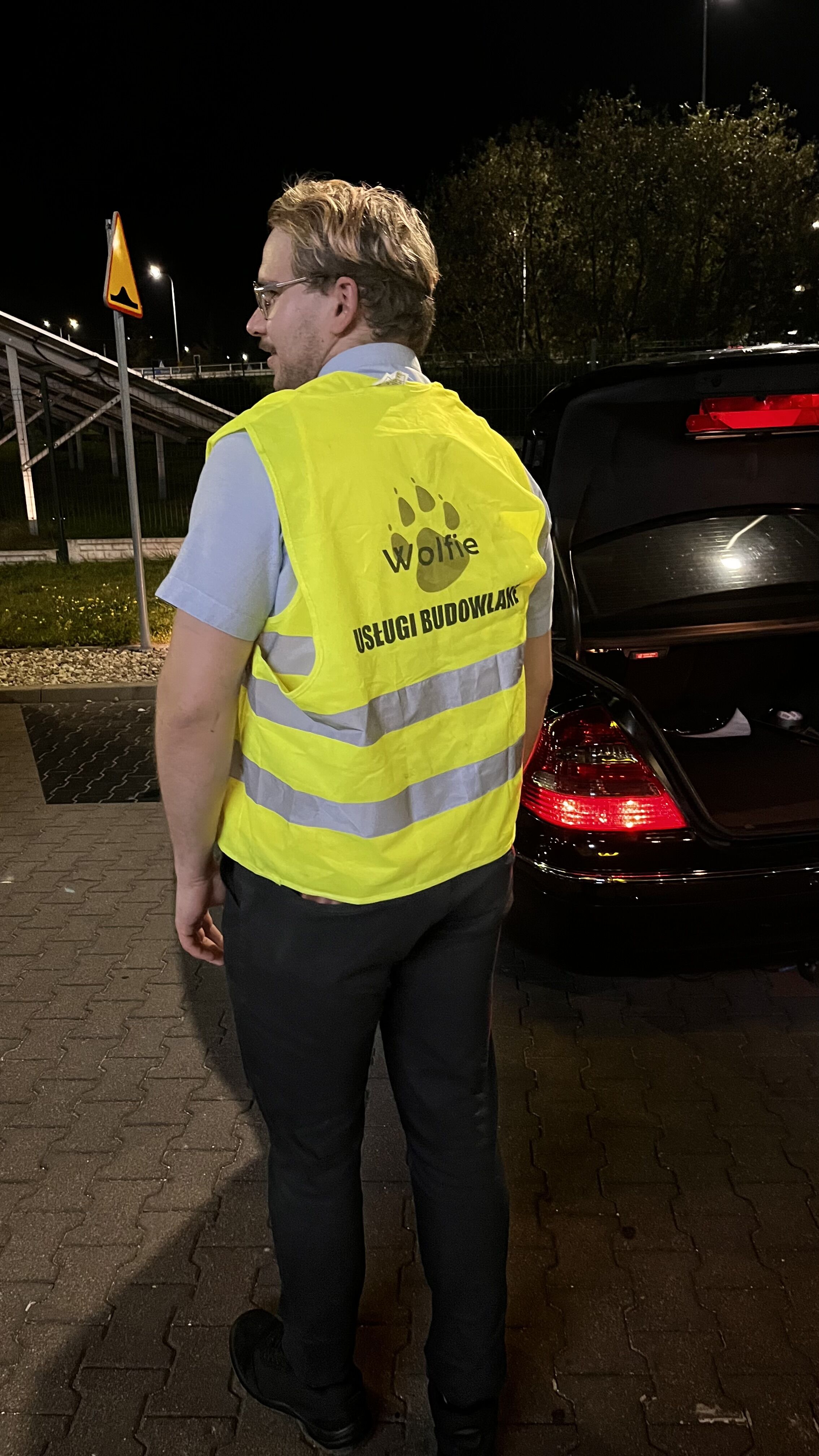 Szukam osób na budowę do stawiania ścianek