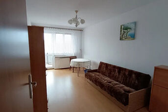 ul. Żeromskiego, 2 pok. 41m2 III p. do zmieszkania