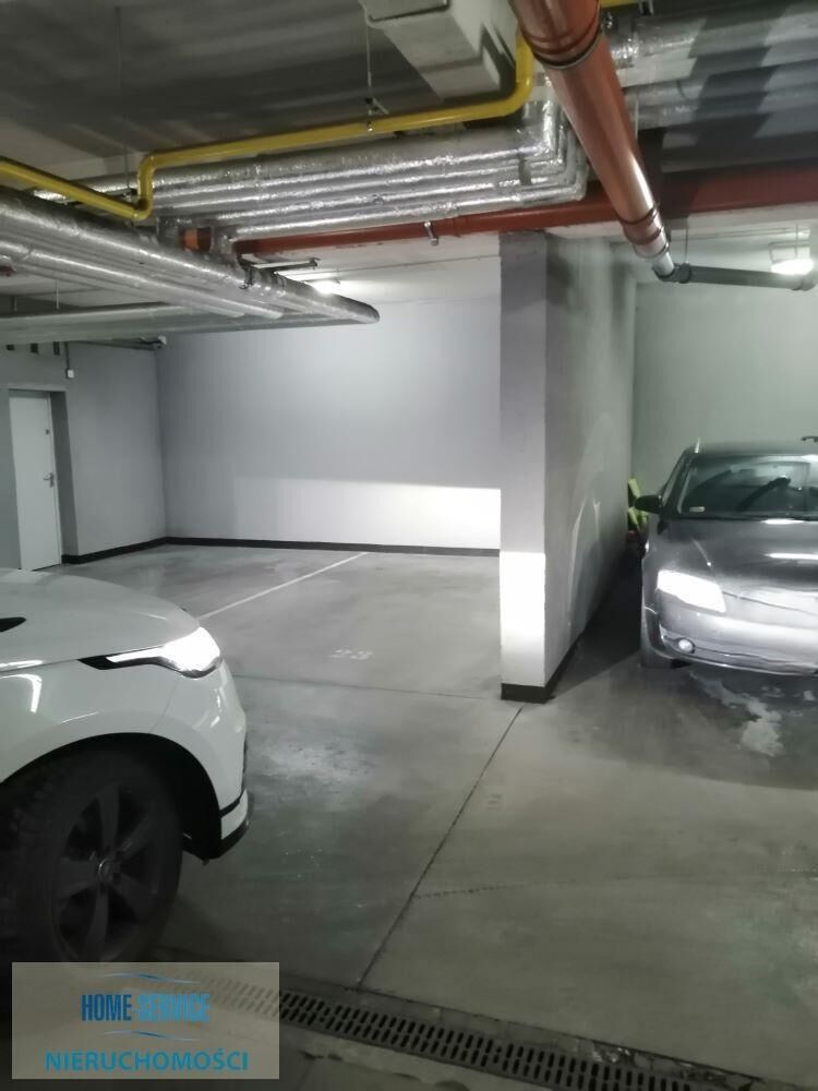 ŚW. JERZEGO 51, miejsce postojowe sprzedam