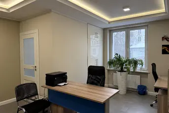  ** Lokal Mieszkalny wynajmę na Biuro **