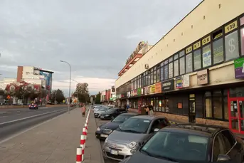 Centrum, lokal użytkowy 74 m2, wejście z chodnika