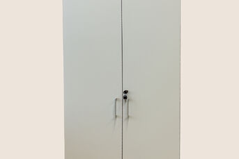 Szafa na dokumenty, zamykana na klucz