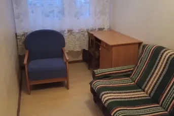 Wynajmę 2 pokojowe mieszkanie przy Broniewskiego