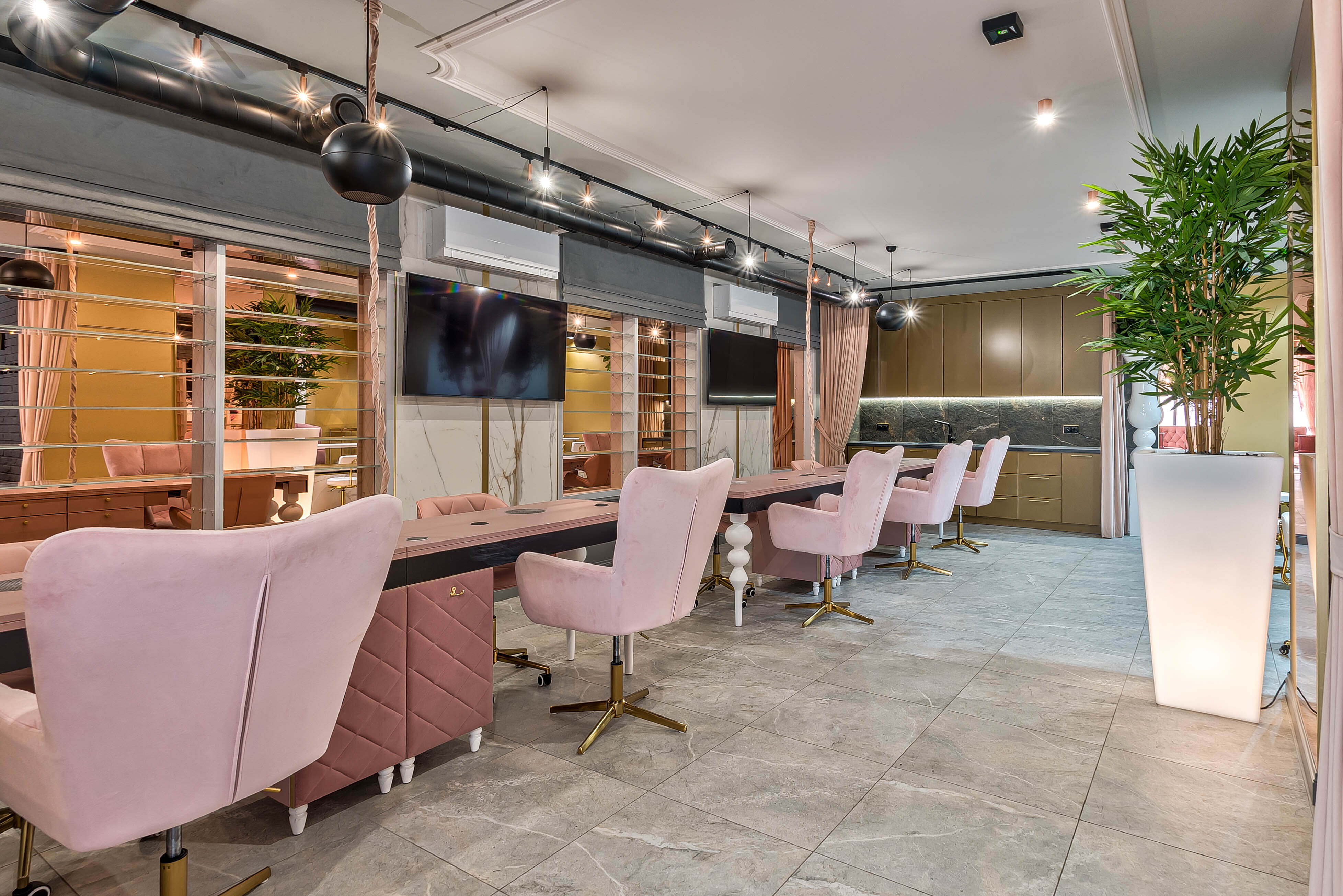 WYJĄTKOWY LOKAL USŁUGOWY 146 m² + 2 OGRÓDKI | PREMIUM | BIAŁYSTOK