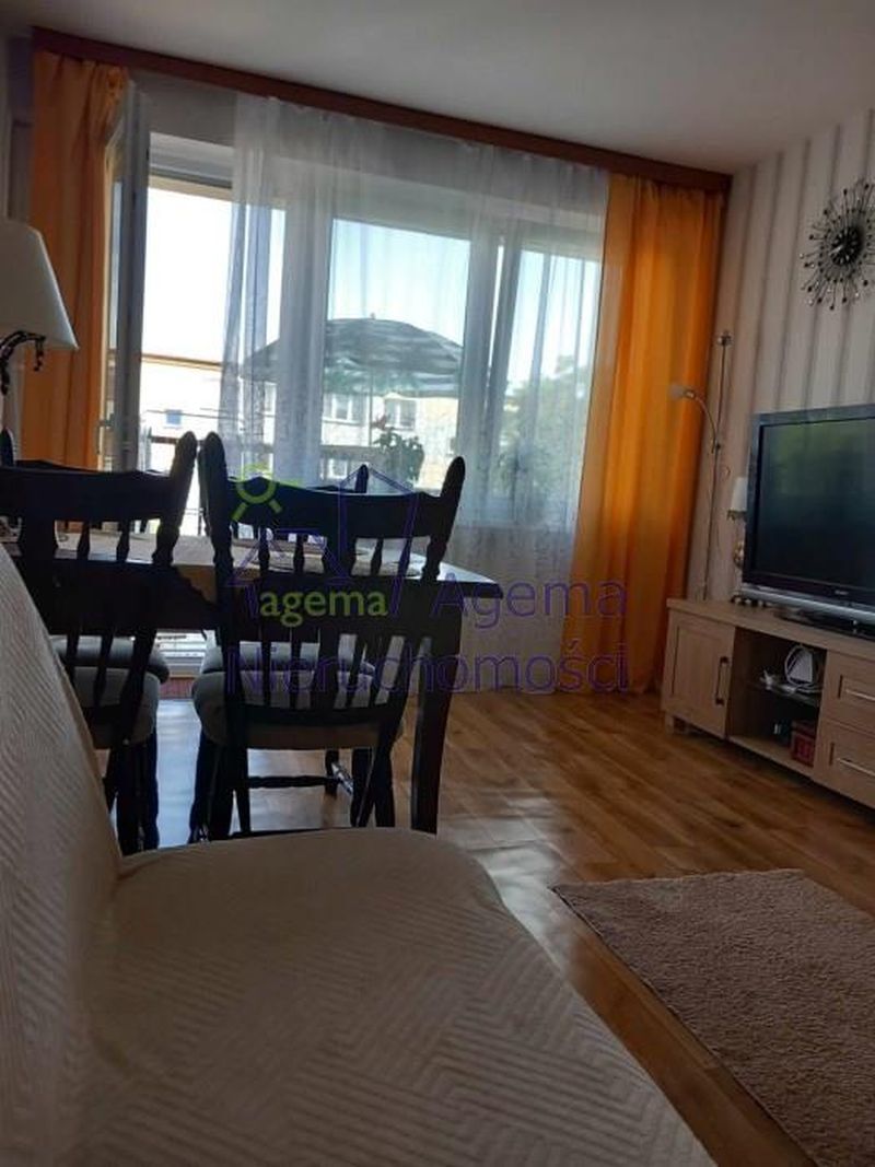 POPIEŁUSZKI, 48,0 m², TRZYPOKOJOWE, 380 000zł