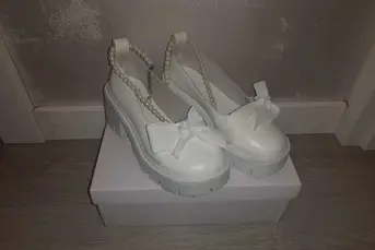 buty komunijne