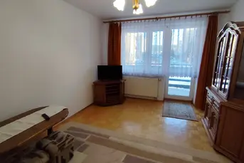 Rozkładowe 2 pok., 45m2, parter, ul. SYBIRAKÓW