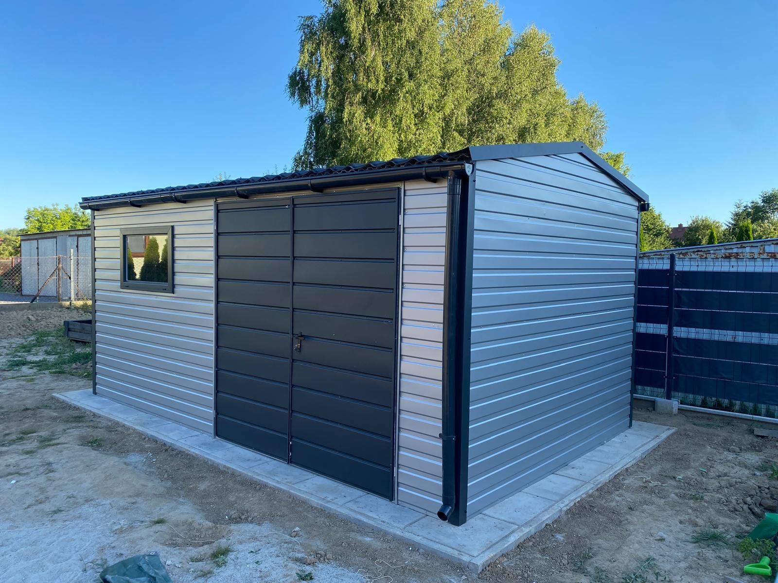 Garaż Blaszany 5×3 Dwuspadowy (przód-tył) RAL 9006