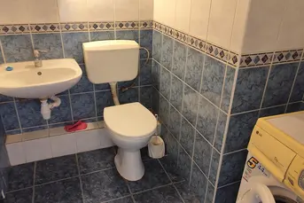 Sympatyczne 2 pok., 42m2, IIp., ul. RZEMIEŚLNICZA