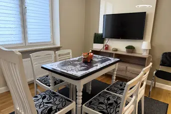 ** Lokal Mieszkalny wynajmę na Biuro **