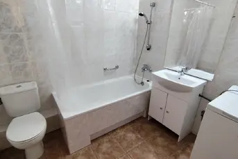 Rozkładowe 2 pok., 45m2, parter, ul. SYBIRAKÓW