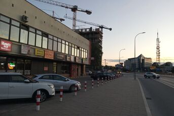 Centrum, lokal użytkowy 74 m2, wejście z chodnika