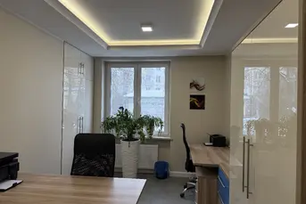 ** Lokal Mieszkalny wynajmę na Biuro **