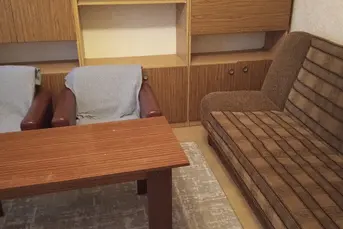 Wynajmę 2 pokojowe mieszkanie przy Broniewskiego