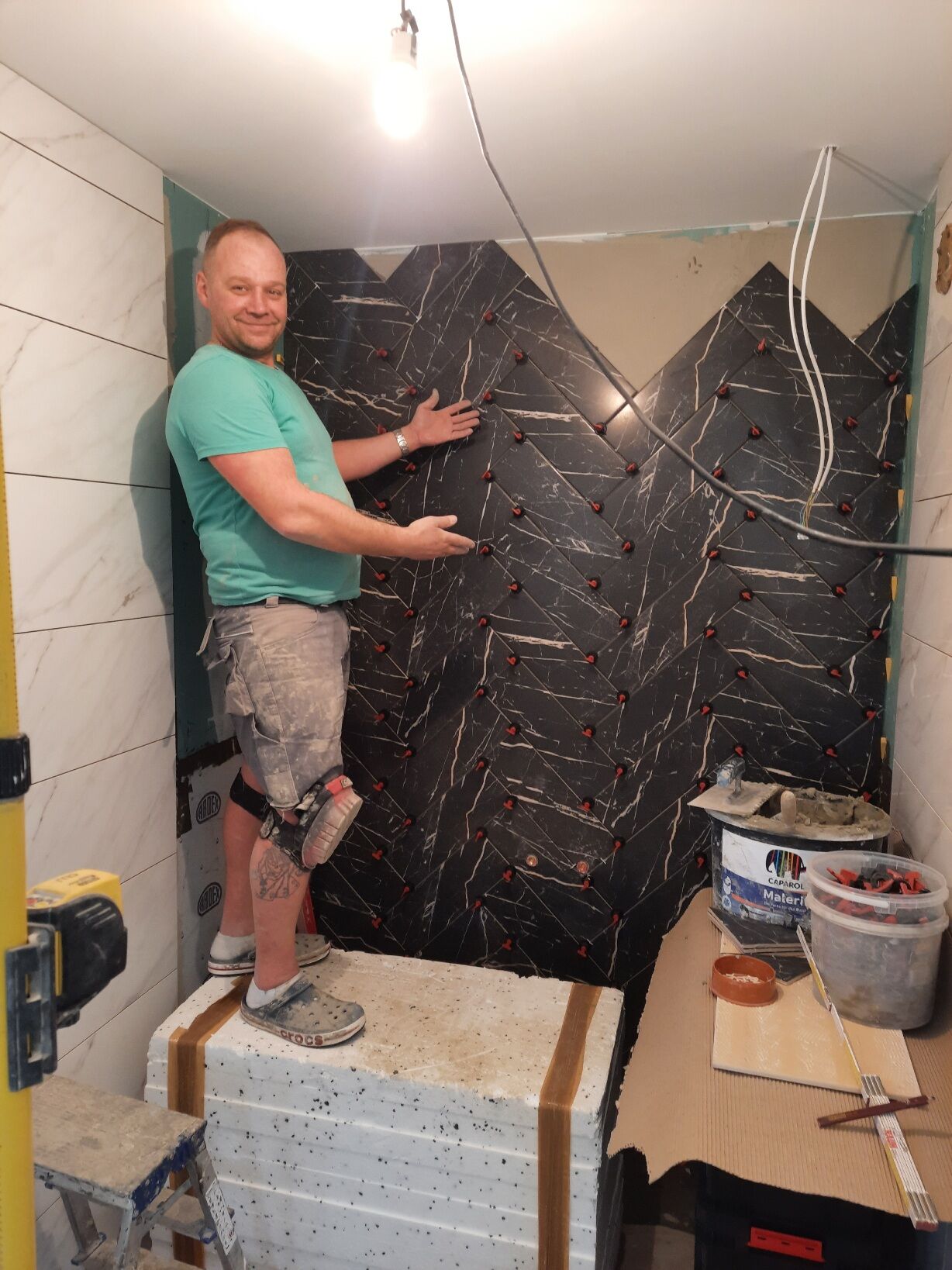 REMONTY I WYKOŃCZENIA WNĘTRZ 793-793-607 