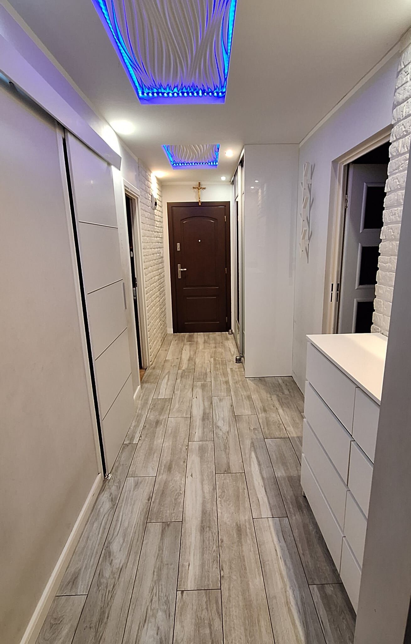 Sprzedam 3 pokojowe mieszkanie w Michałowie  II piętro