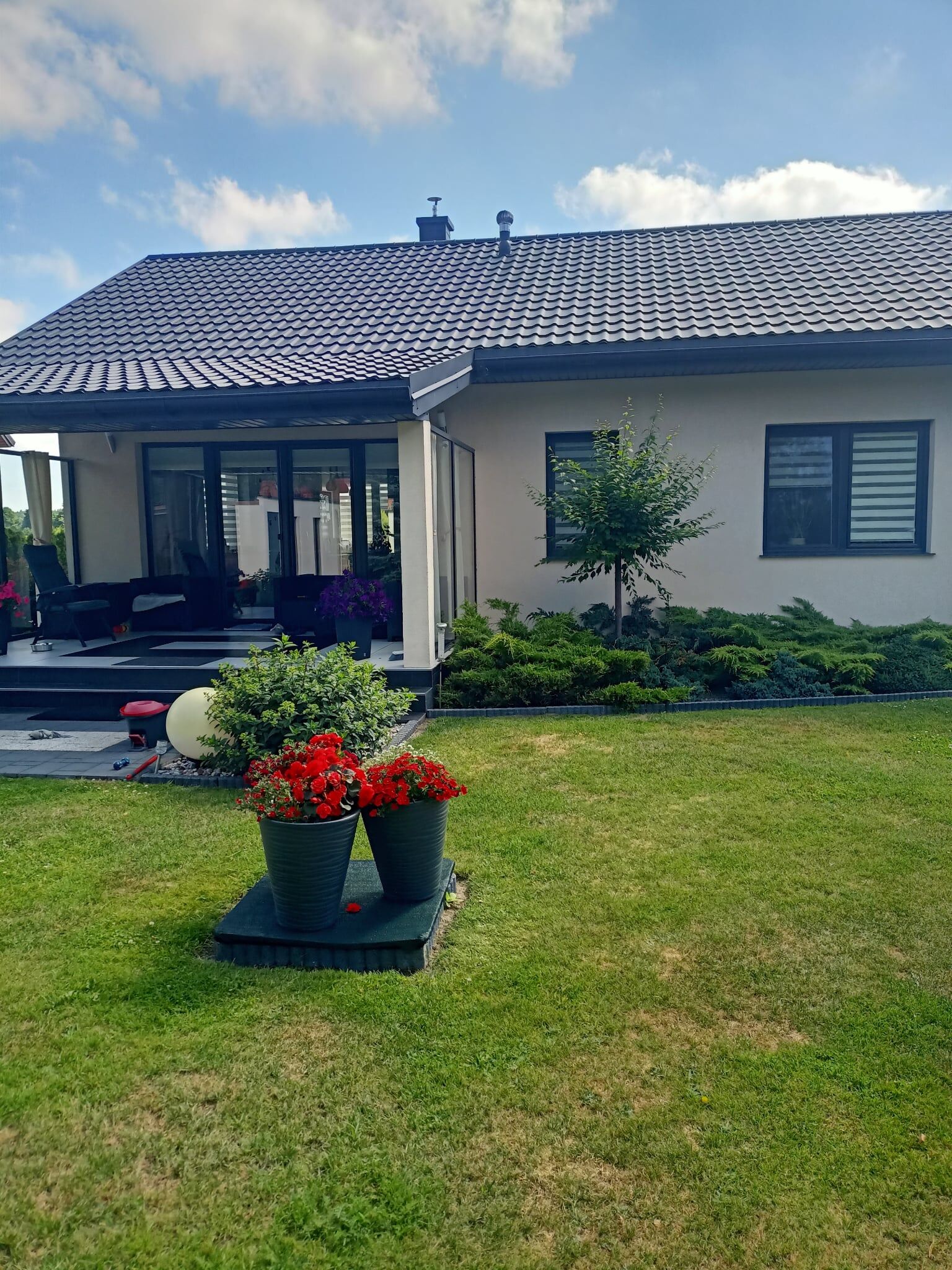 Sprzedam 5 letni mały dom