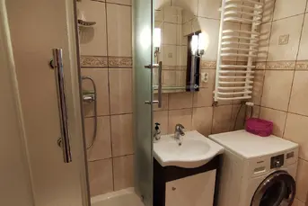 Atrakcyjne 2 pok., 45m2 + garaż, ul. SZEROKA