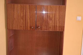 Sprzedam regaly PUSZCZA z prl-u