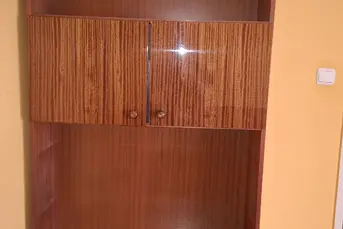 Sprzedam regaly PUSZCZA z prl-u