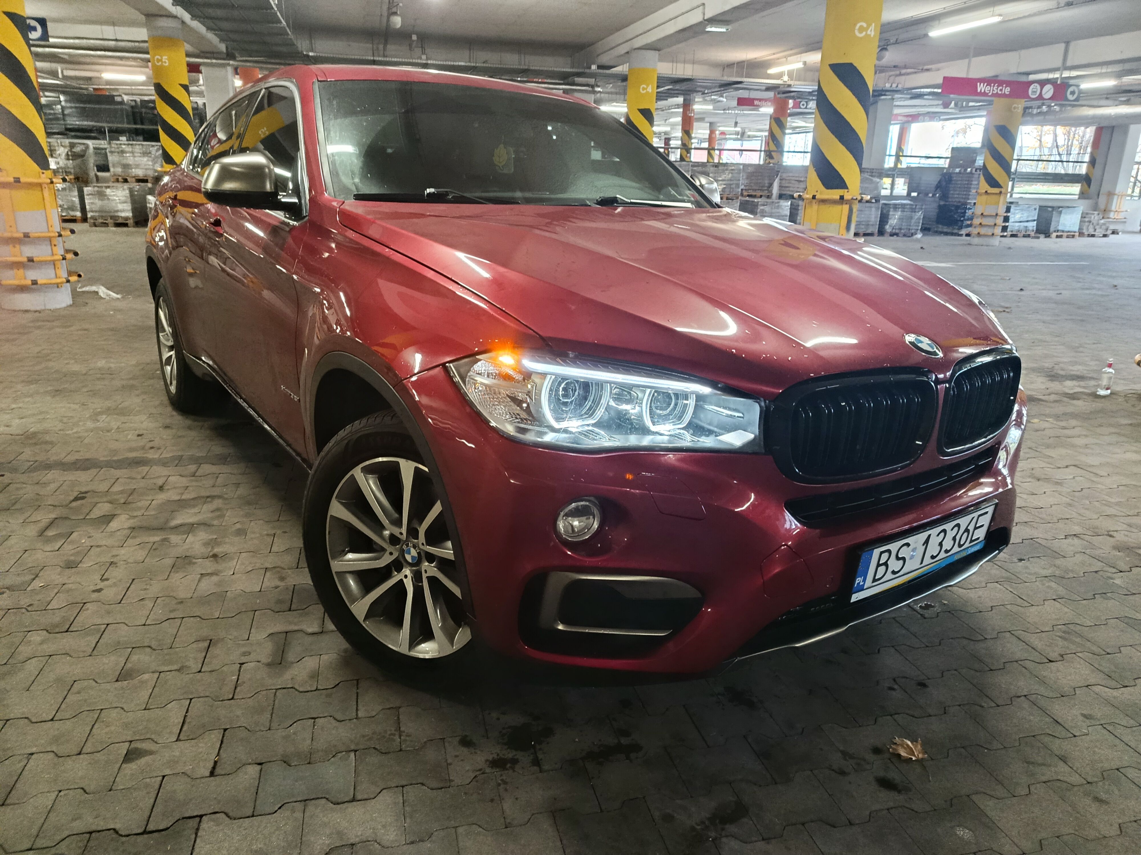 BMW X6 F16 XDrive 35i 2017r. mały przebieg