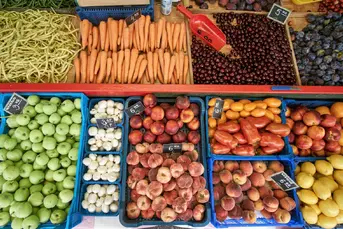 Przyjmę do pracy na stanowisku owocowo-warzywnym