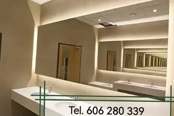 Szklarz Zakład Szklarski Usługi Szklarskie 