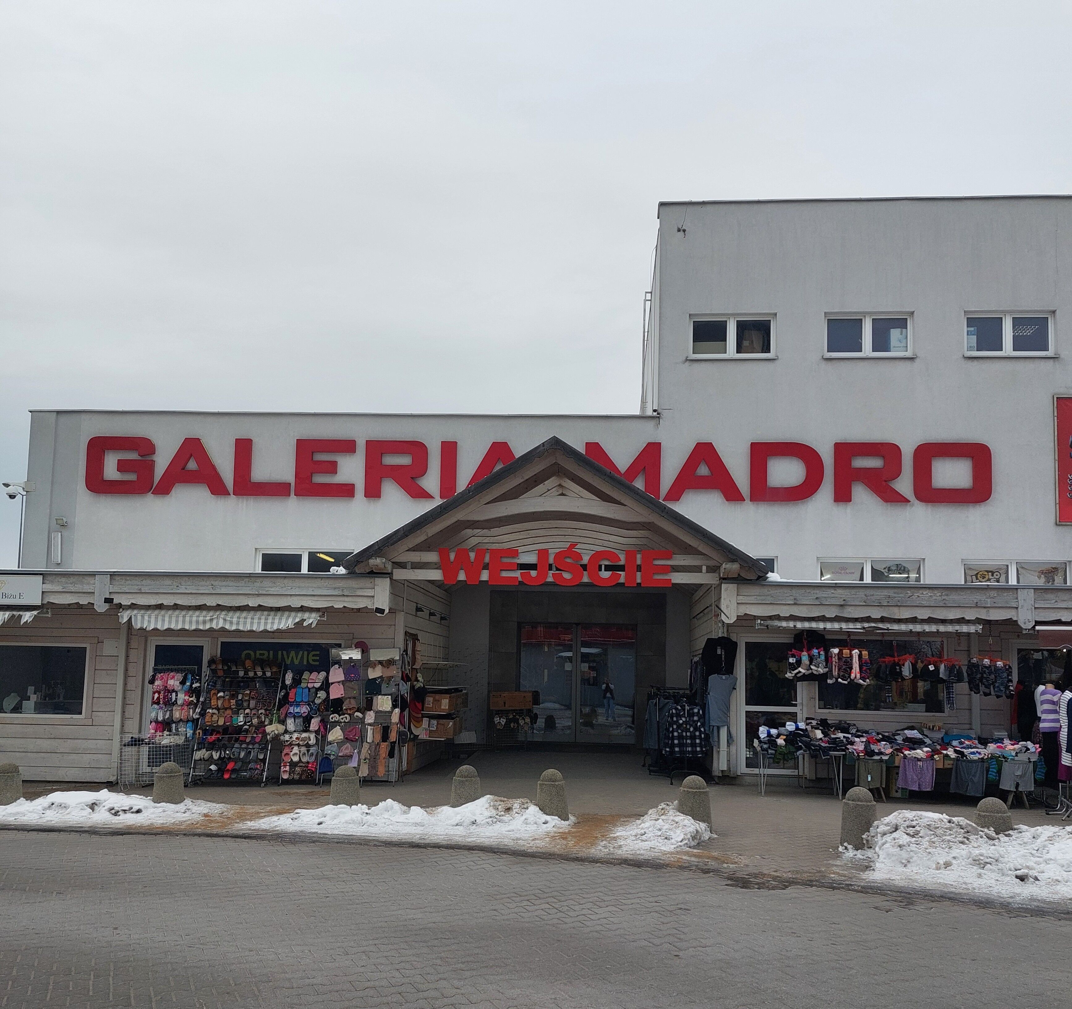 Sprzedam lokal handlowy w Galerii Madro 