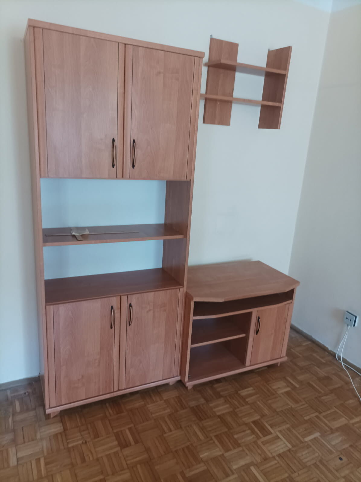 Sprzedam SZAFEKI -widoczne na fotce -270zl 