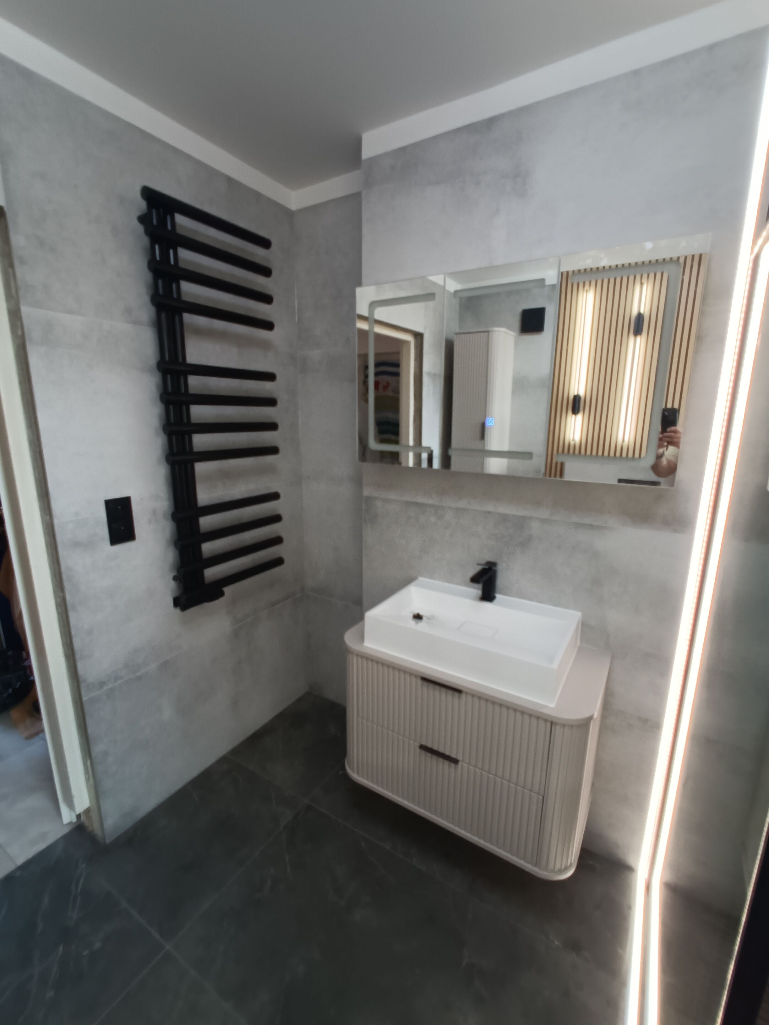 Kompleksowe wykończenia wnętrz Remonty 