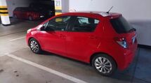 Sprzedam-TOYOTE YARIS-ROK-2013-1.0 B+ GAZ-17900zl