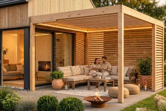 Altana z ruchomymi żaluzjami