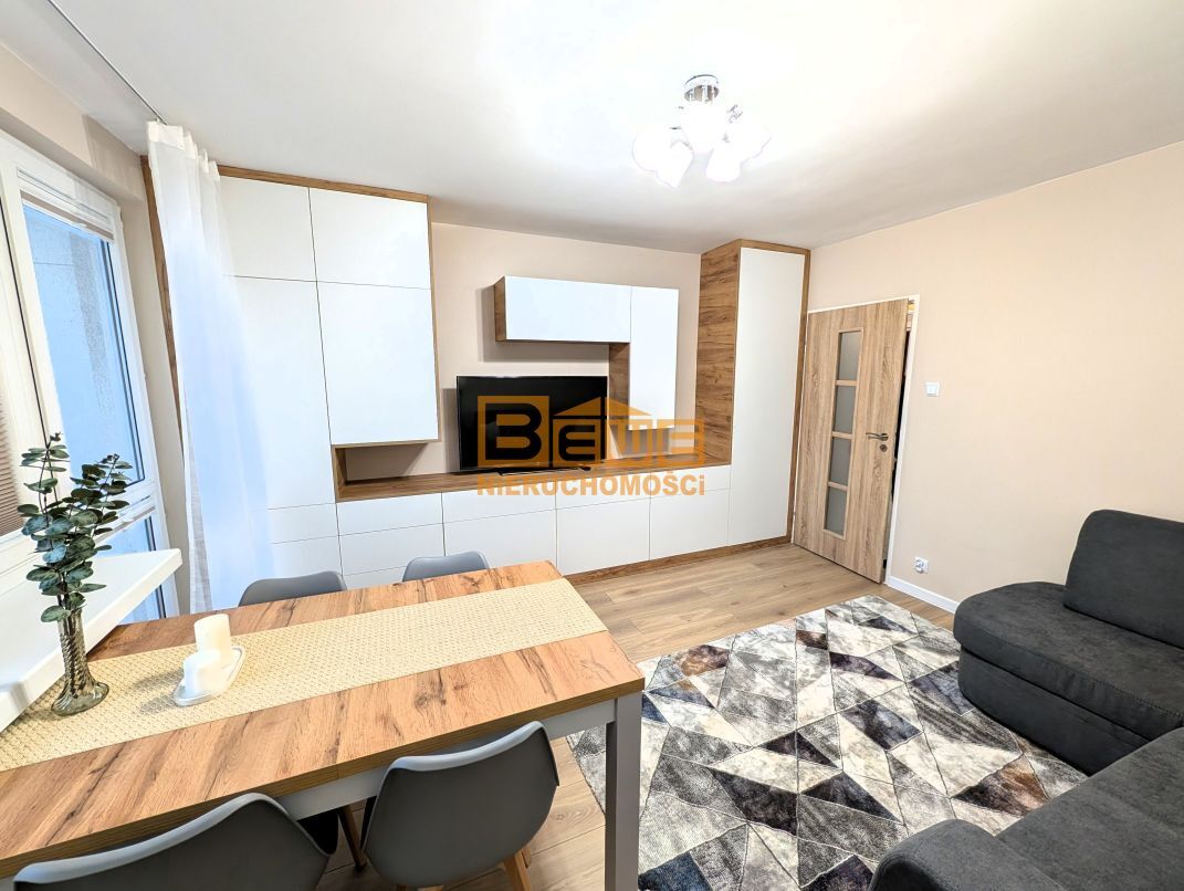 KONOPNICKIEJ, 2 OSOBNE POKOJE +KUCHNIA I BALKON