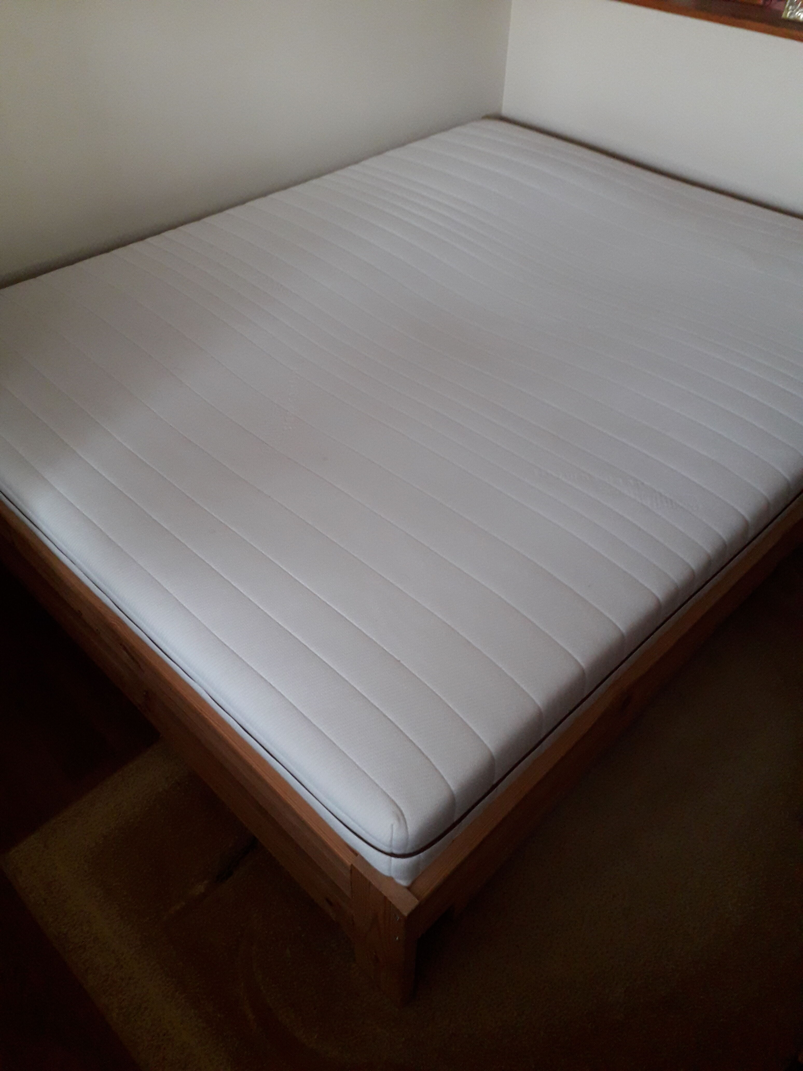 Łóżko drewniane160x200+materac+szuflada na pościel