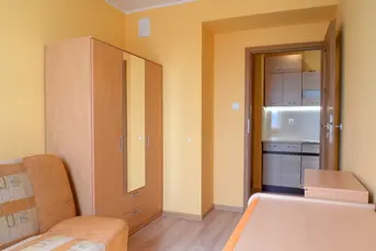 POKÓJ zamykany na klucz ANTONIUK