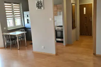 2-pokojowe mieszkanie z aneksem, os. Nowe Miasto