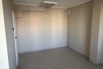 Wynajmę pokój w salonie kosmetycznym 