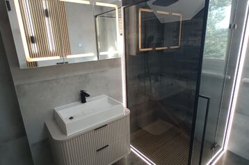 Kompleksowe wykończenia wnętrz Remonty 