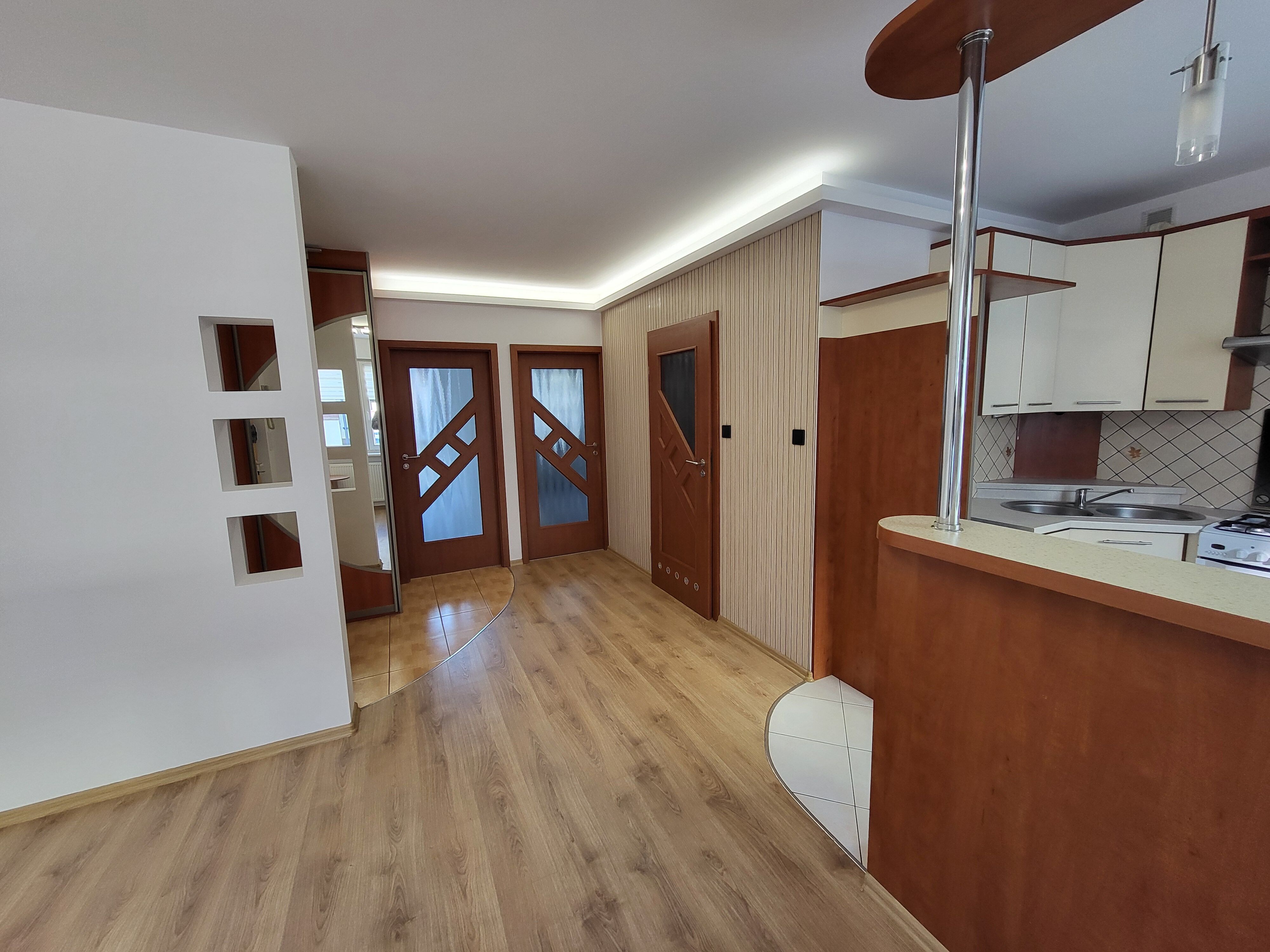 Mam do wynajęcia 3 pokojowe mieszkanie na parterze