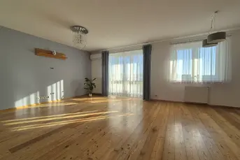 Dwa piętra w bloku - ul. Transportowa