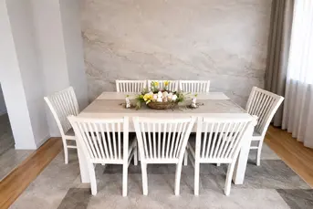 Stół i krzesła komplet 