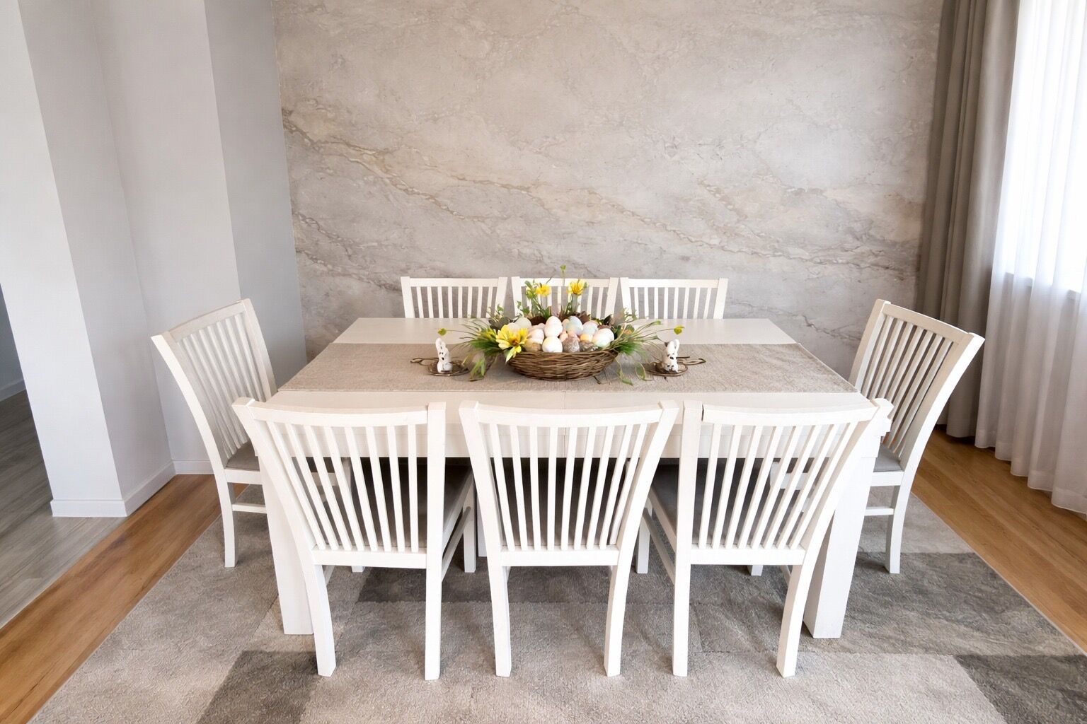 Stół i krzesła komplet 