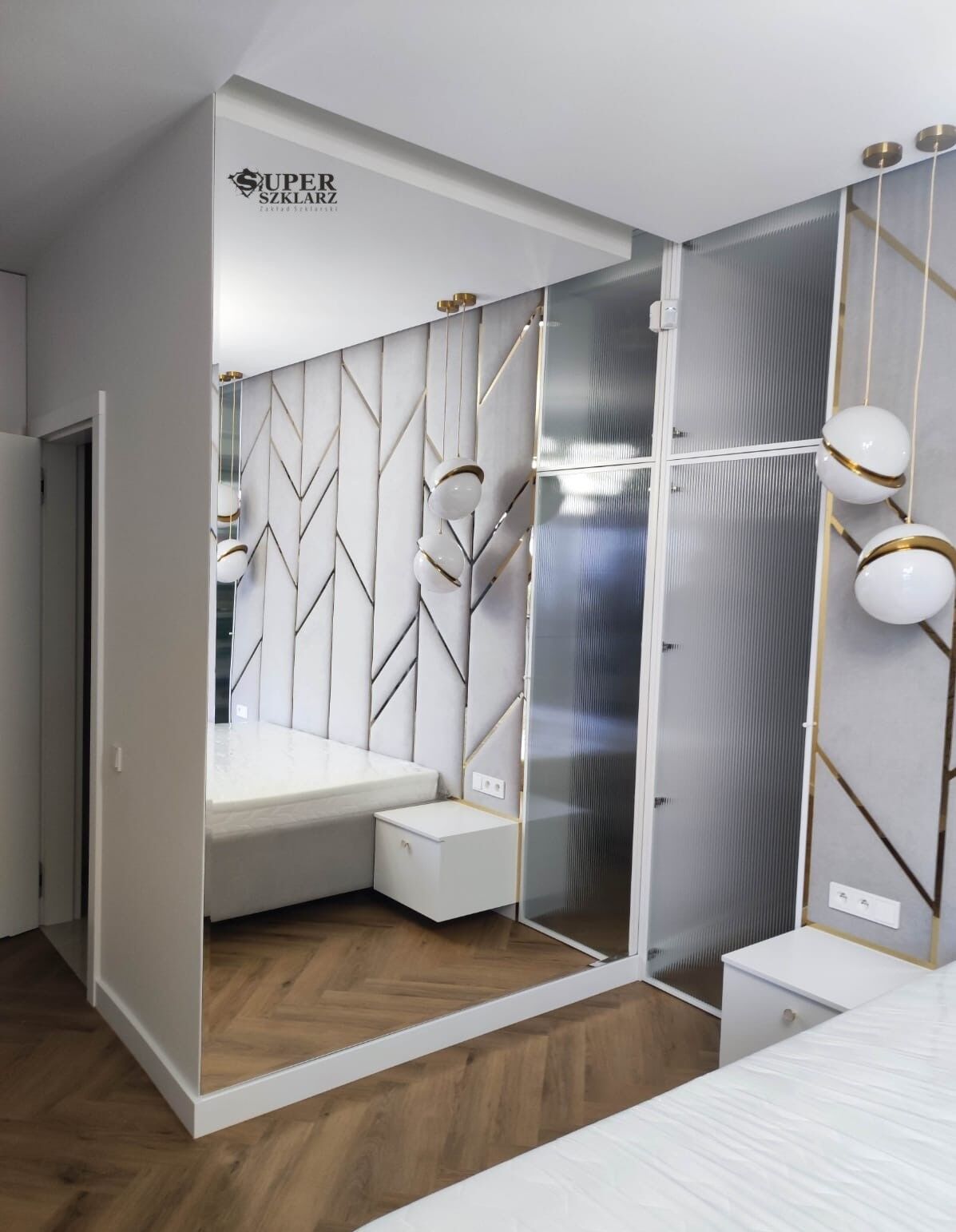 PRACOWNIK HALI- POMOCNIK SZKLARZA