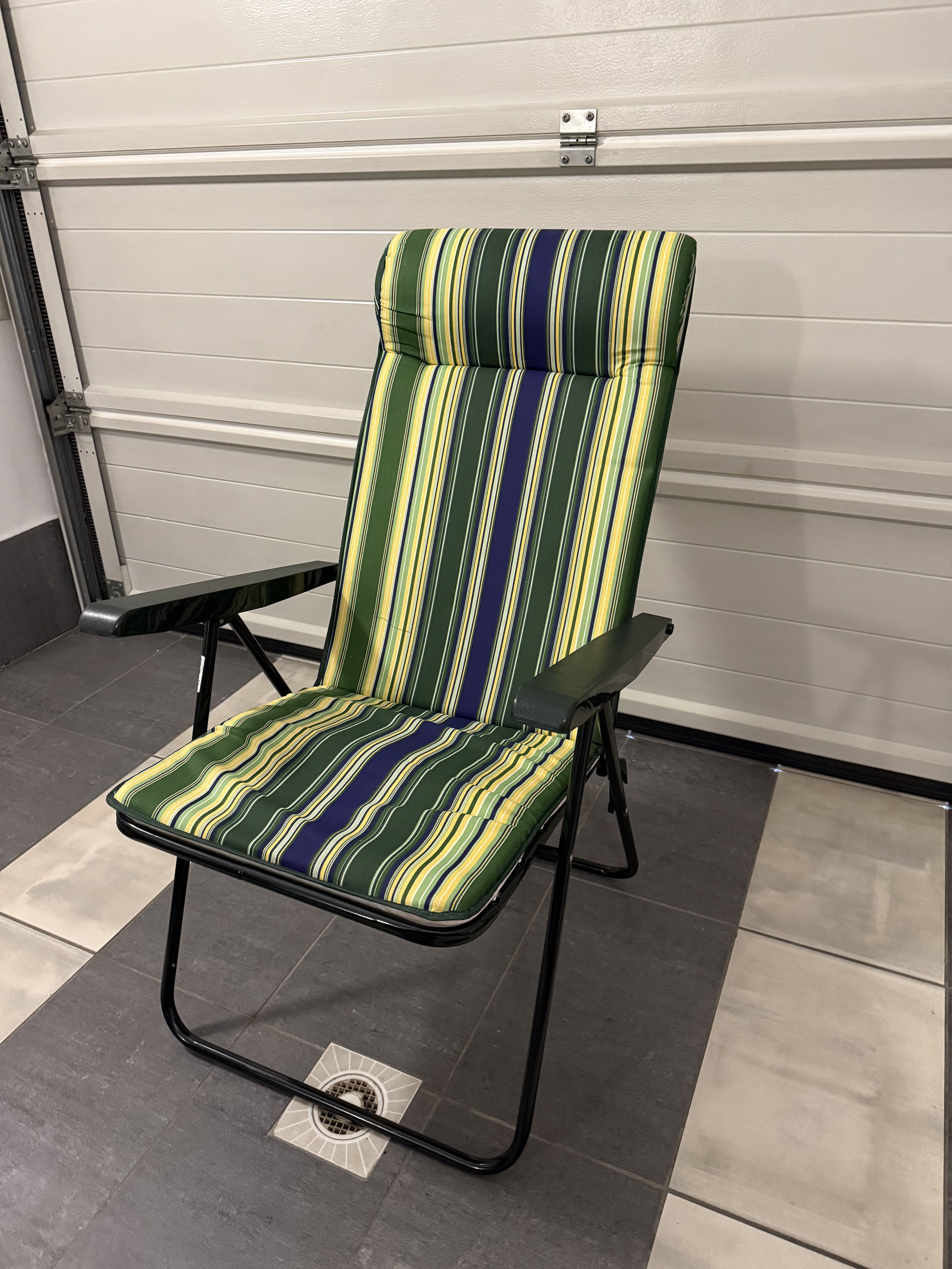  ** Sprzedam 2 krzesła metalowe ogrodowe **