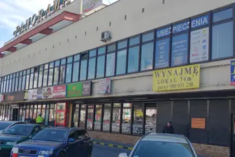 Legionowa, lokal 74 m2, własne wejście z chodnika.