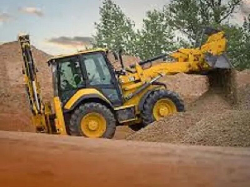 Zatrudnię operatora koparko-ładowarki/kierowcę z kat. C 