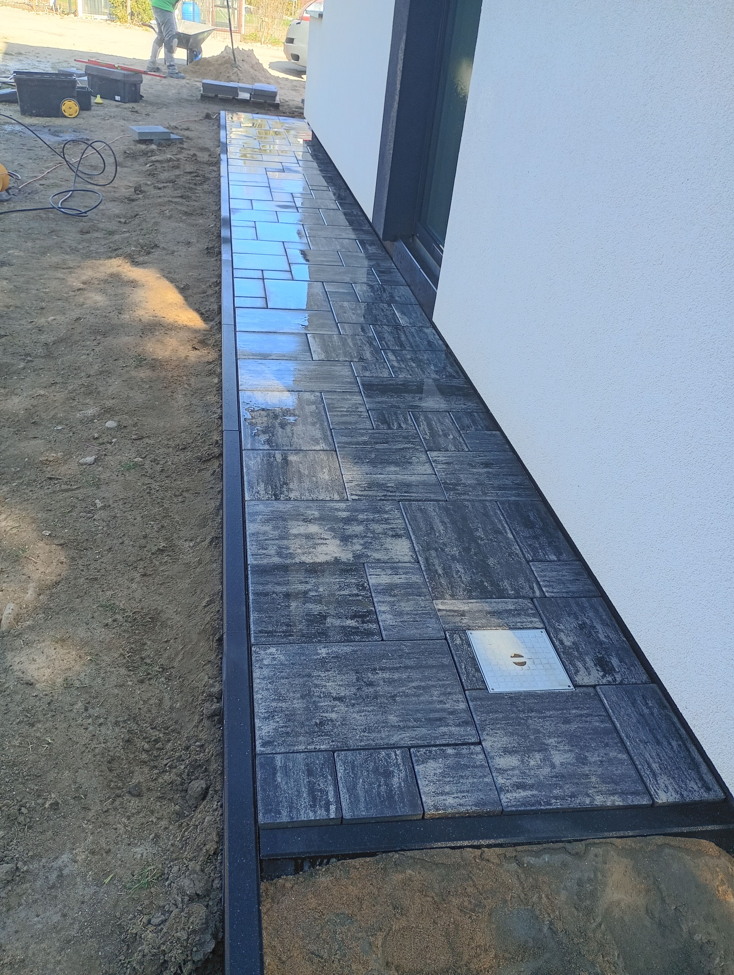 Przyjmę zlecenia brukarskie 