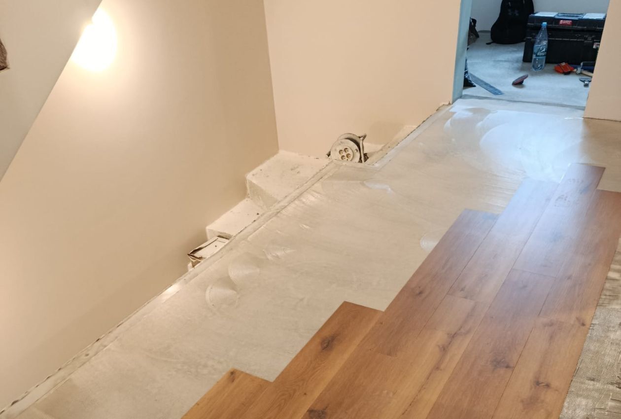 Ruciński Wykładziny – lamele, panele i profesjonalny montaż za 1zł!